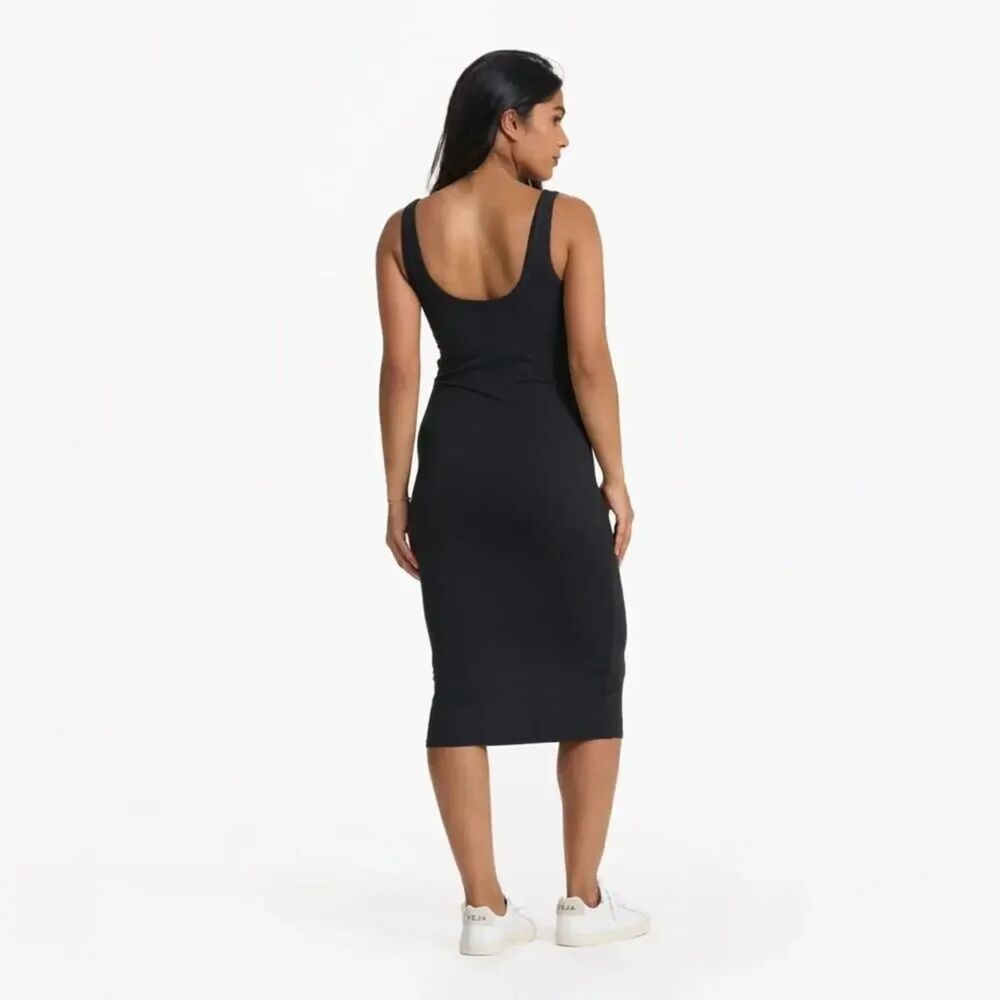 Vuori Halo Essential Dress in Black Heather Size Large - Picture 2 of 8